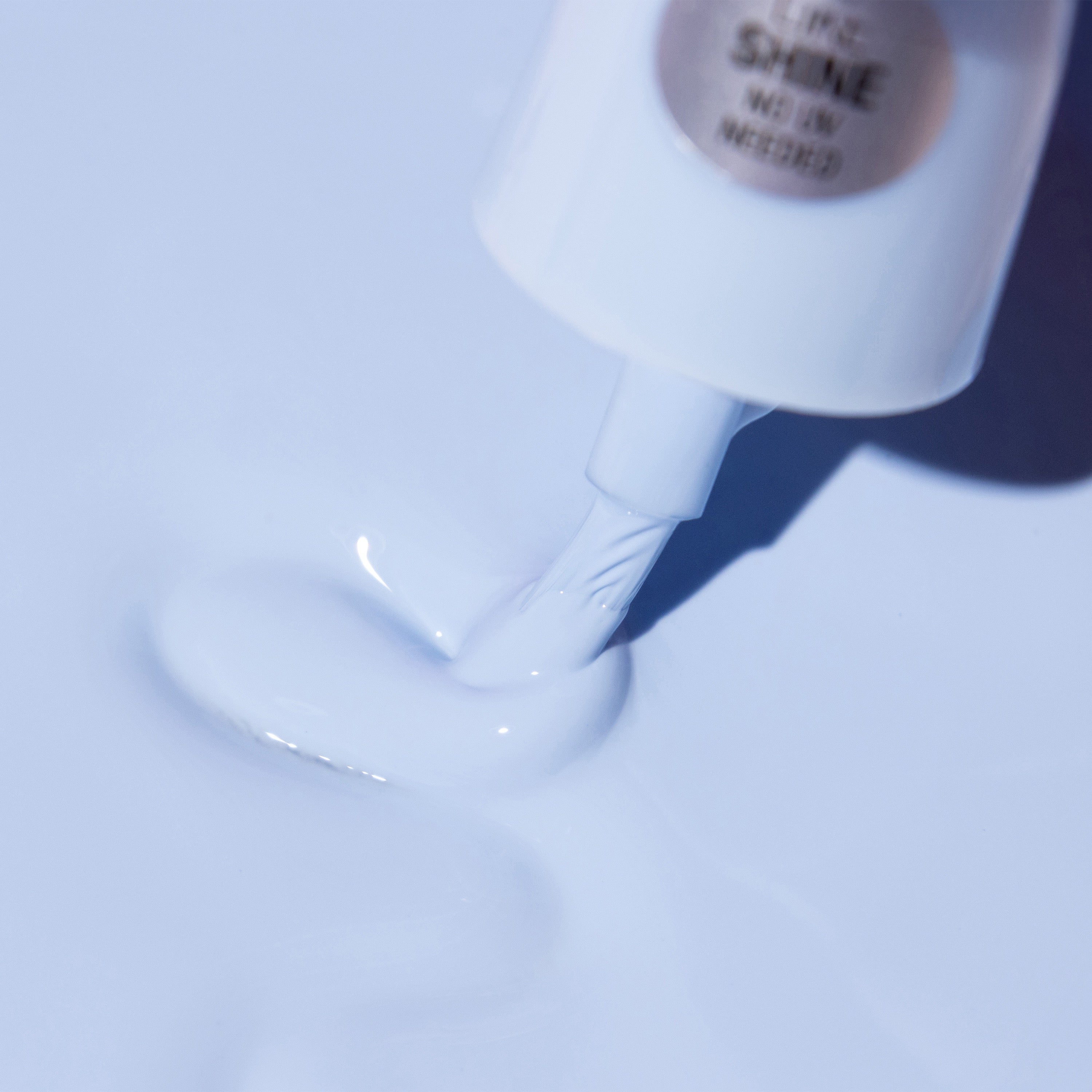 Aura Halo Gel Polish