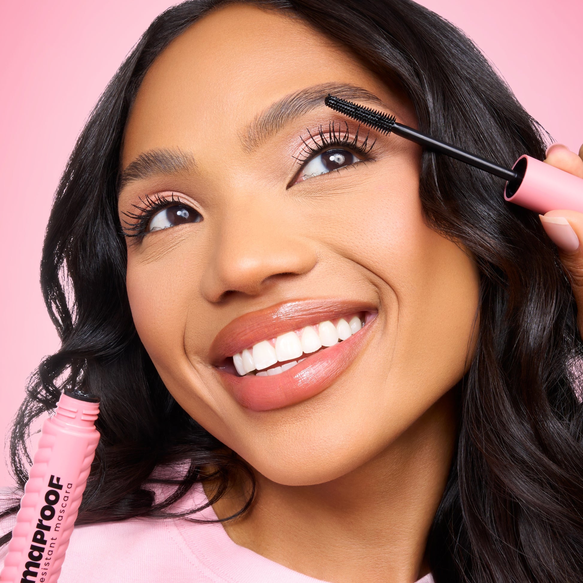 L.A. COLORS Dramaproof Mascara lifestyle 1