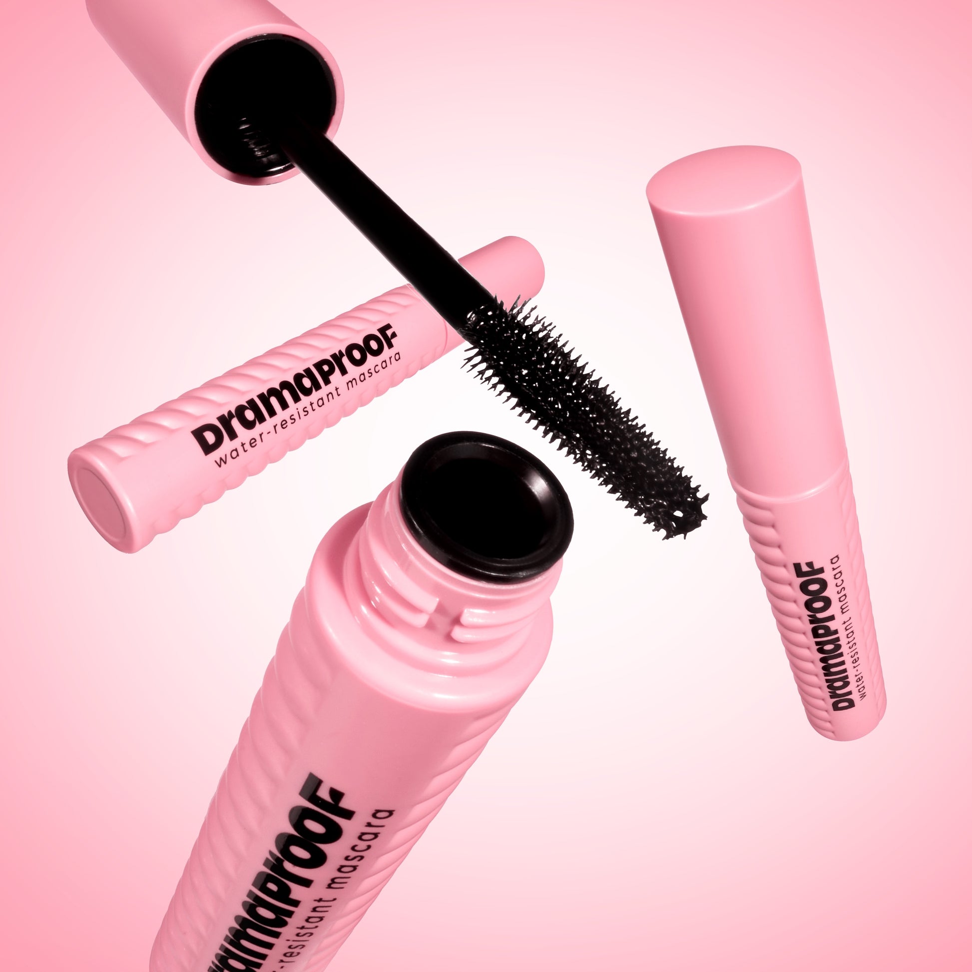 L.A. COLORS Dramaproof Mascara lifestyle 3