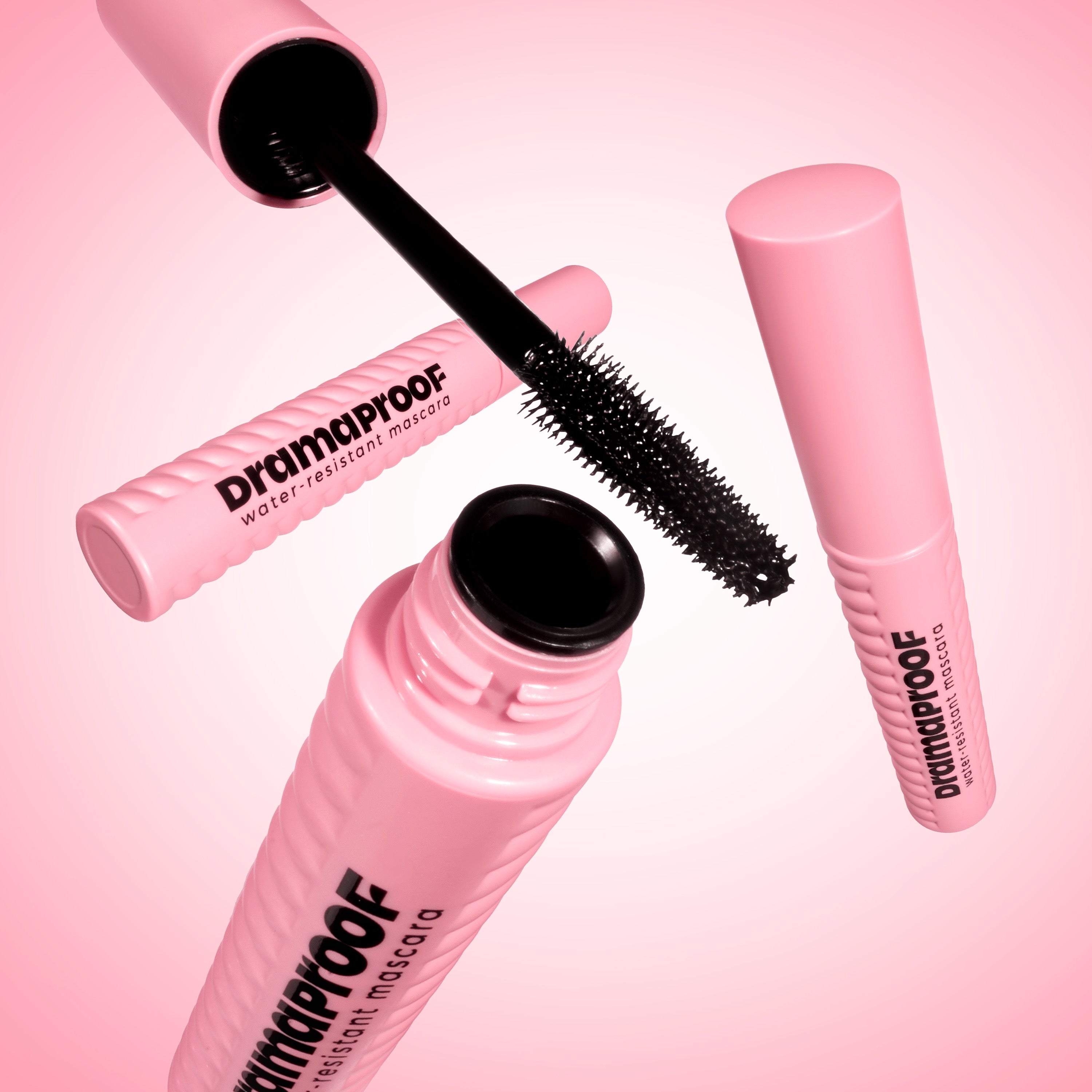 L.A. COLORS Dramaproof Mascara lifestyle 3