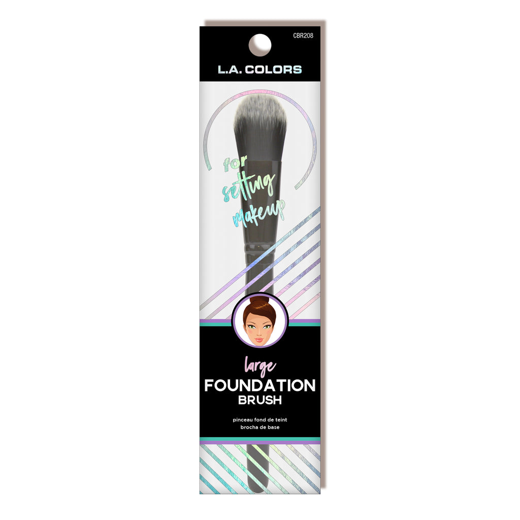 Signature Flat Foundation Brush